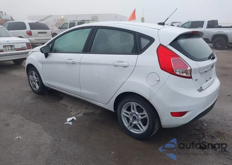 2018 Ford Fiesta Se z USA, uszkodzony, nr VIN 3FADP4EJ6JM128284